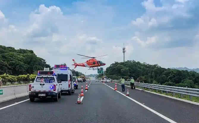 梨树高速公路汽车救援案例
