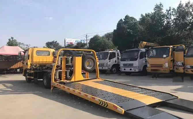 梨树汽车中途维修案例